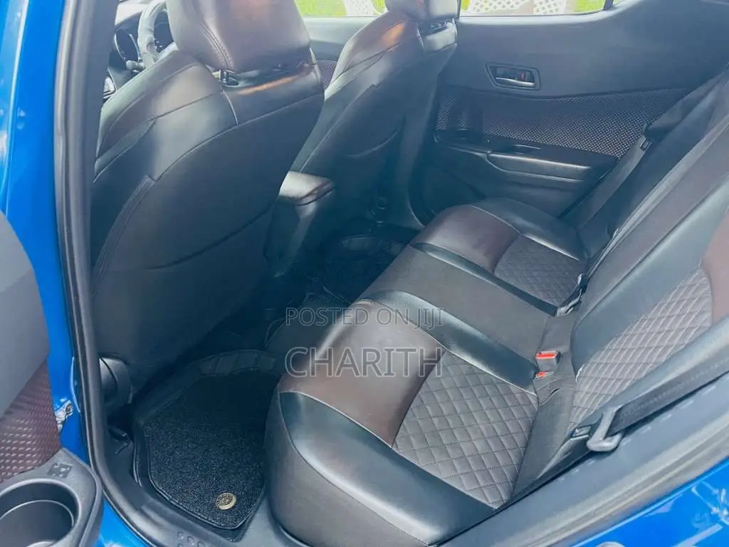 Toyota CHR NGX10 2WD 2018 SUV (Used)