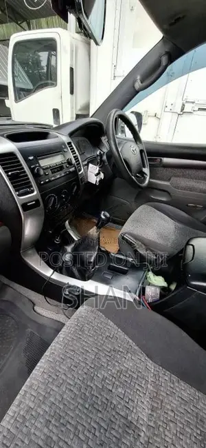 Toyota Prado 120 2005 SUV (Used)