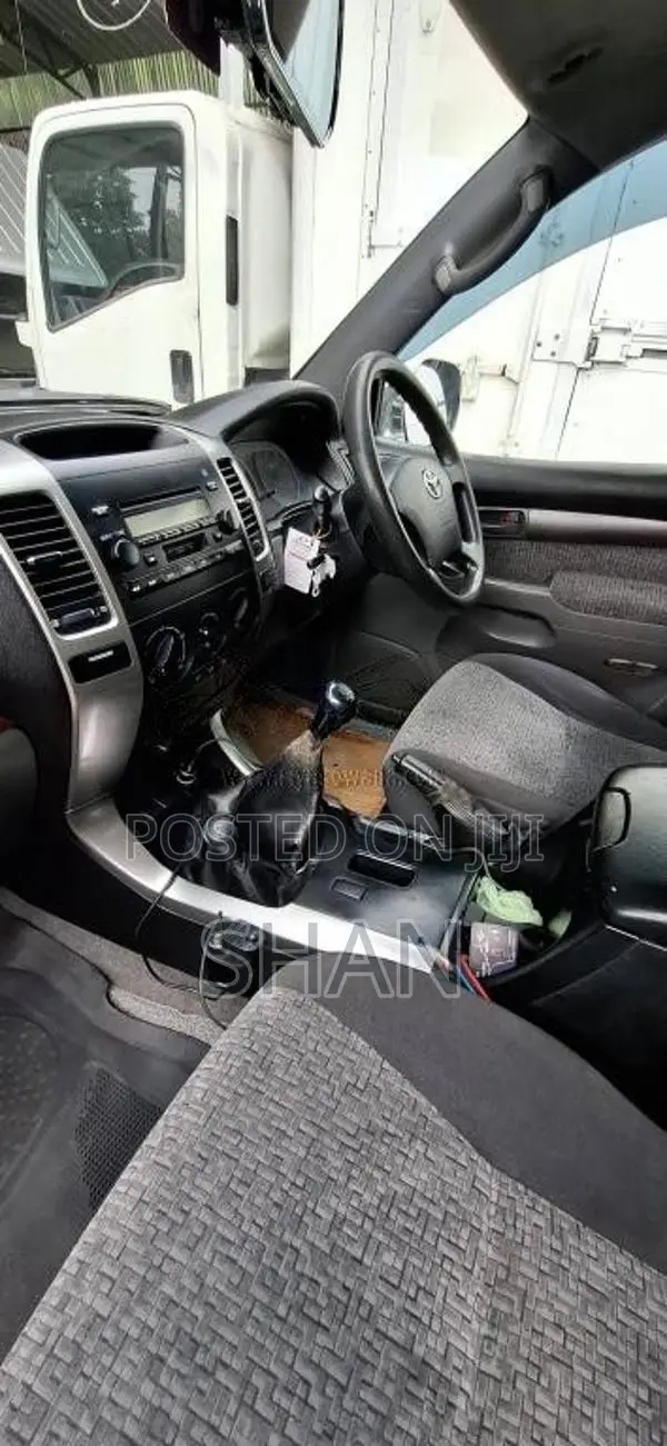 Toyota Prado 120 2005 SUV (Used)