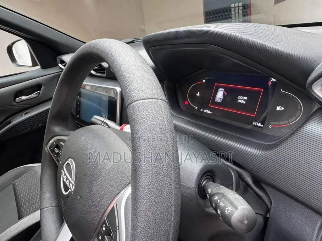 Nissan Magnite CVT Turbo 2025 SUV (Used)