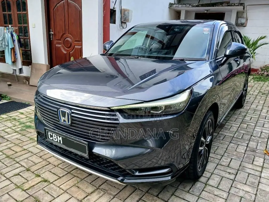 Honda Vezel 2023 SUV (Used)