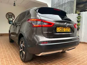 Nissan QASHQAI TEKNA PLUS 2019 SUV (Used)