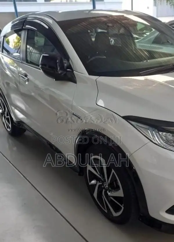 Honda Vezel 2018 SUV (Used)
