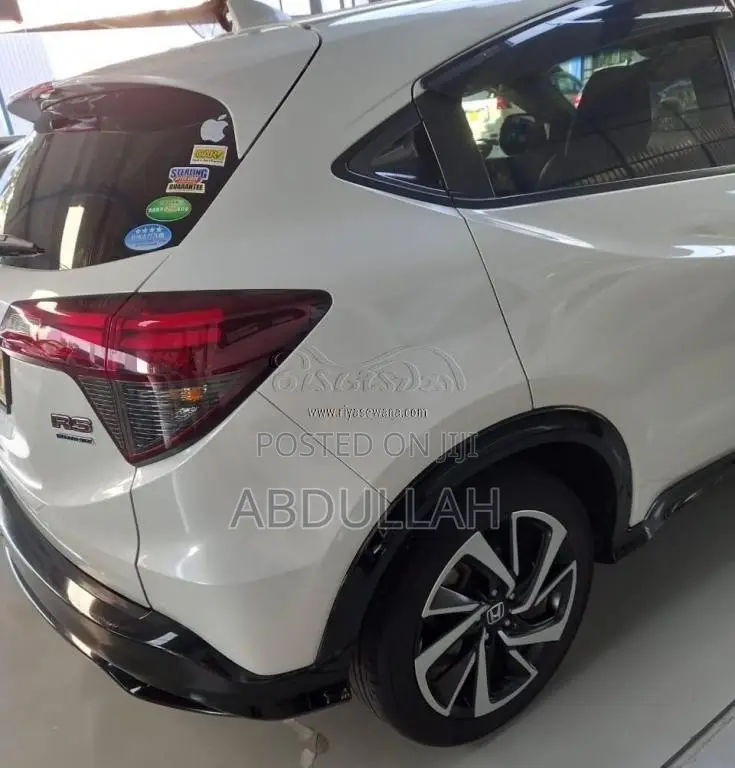 Honda Vezel 2018 SUV (Used)