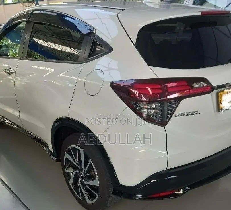 Honda Vezel 2018 SUV (Used)