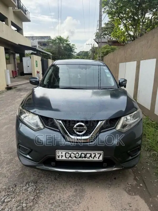 Nissan X-Trail 2015 SUV (Used)