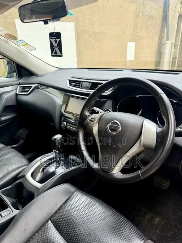 Nissan X-Trail 2015 SUV (Used)