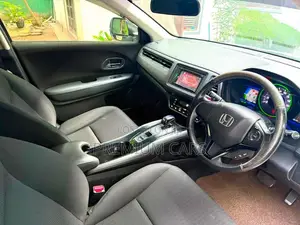 Honda Vezel X 2014 SUV (Used)