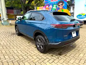 Honda Vezel X Hunt 2024 SUV (Used)