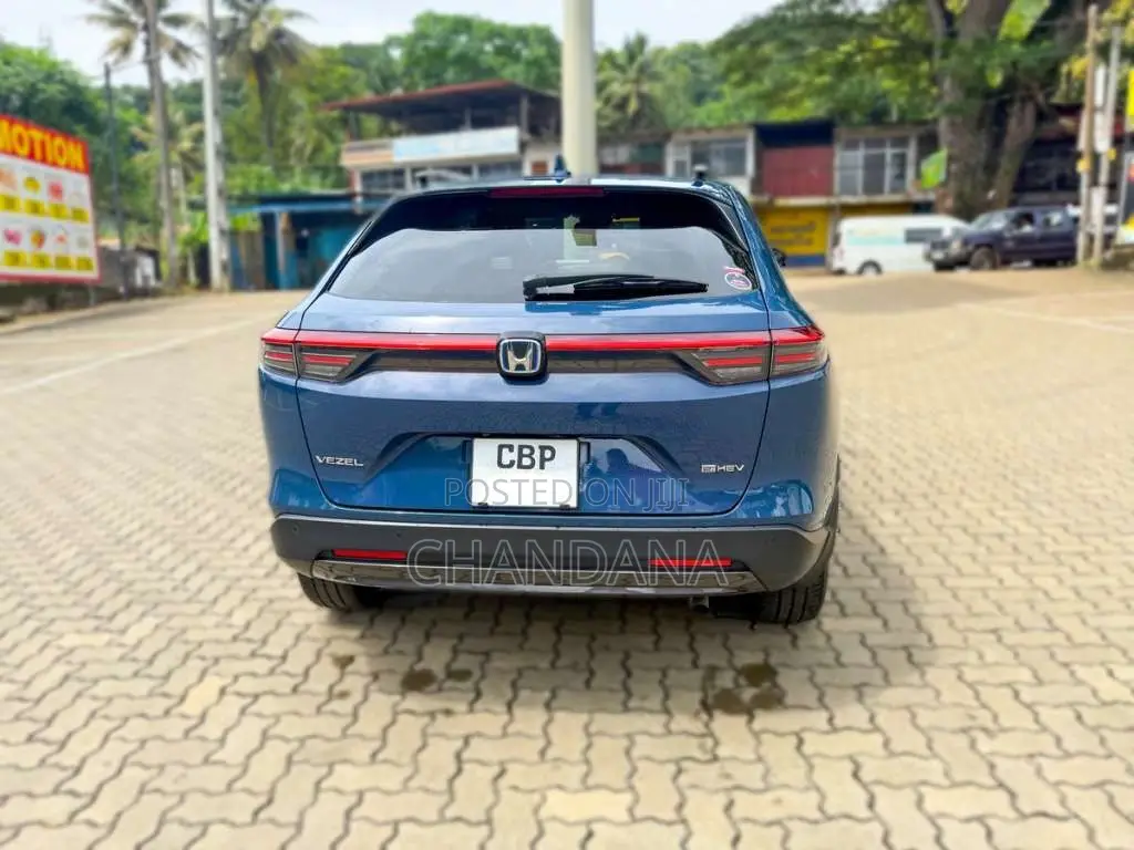 Honda Vezel X Hunt 2024 SUV (Used)