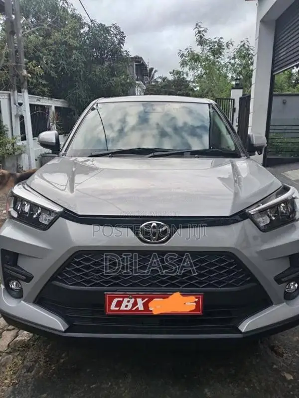 Toyota Raize G Jdm 2026 SUV (Used)
