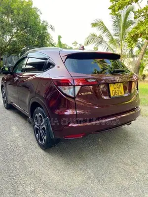 Honda Vezel 2015 SUV (Used)