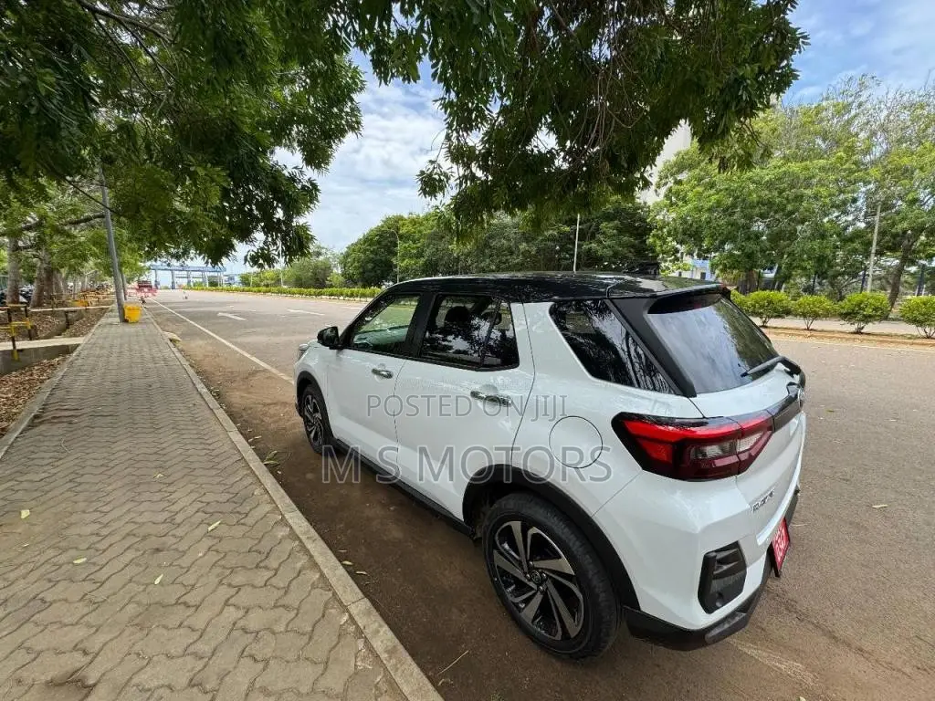 Toyota Raize 2025 SUV Unregistered (Recondition)