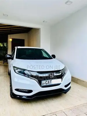 Honda Vezel Rs Sensing 2016 SUV (Used)
