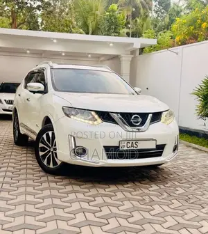 Nissan X-Trail Mode Premium 2016 SUV (Used)