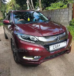 Honda Vezel 2014 SUV (Used)