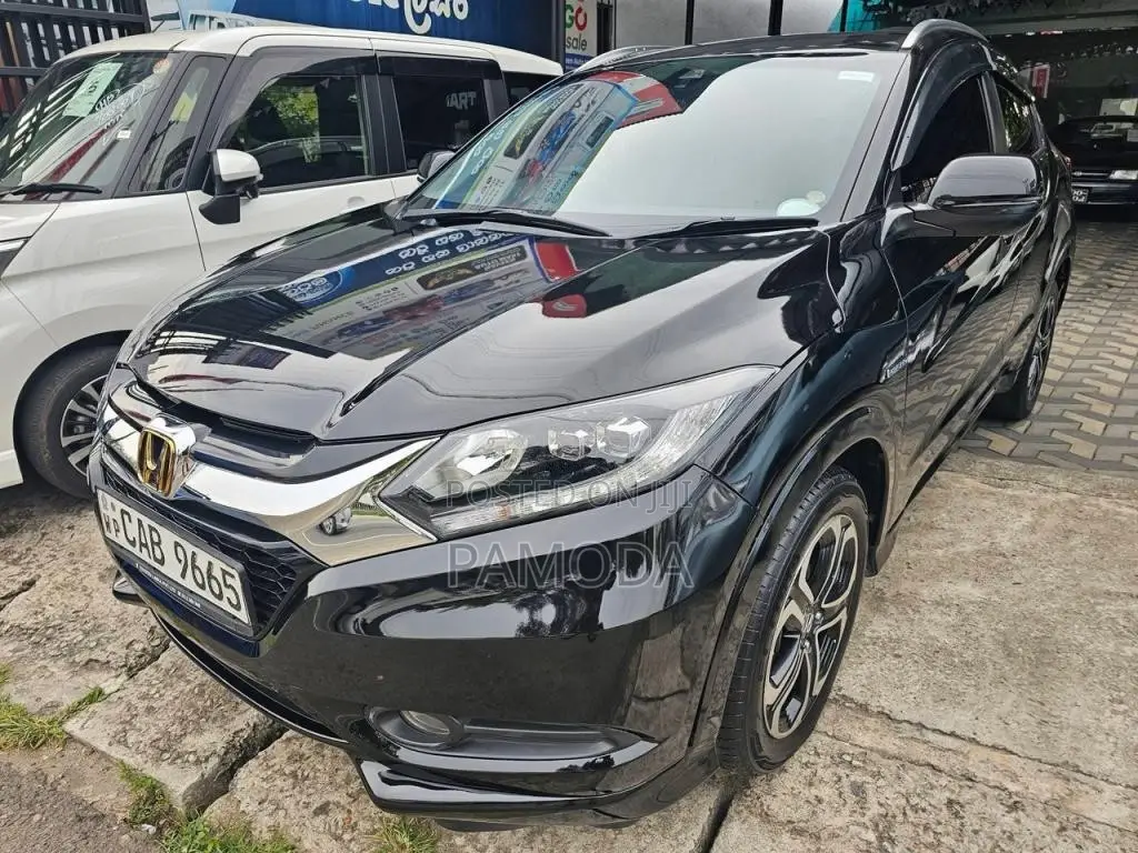 Honda Vezel 2014 SUV (Used)