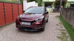 Honda Vezel 2014 SUV (Used)