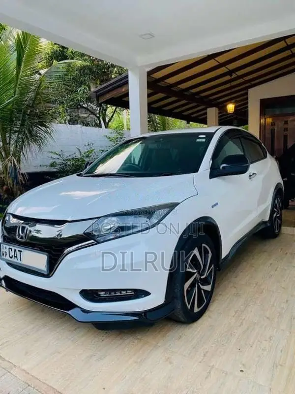 Honda Vezel Rs Sensing 2016 SUV (Used)