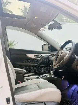 Nissan X-Trail Mode Premium 2016 SUV (Used)