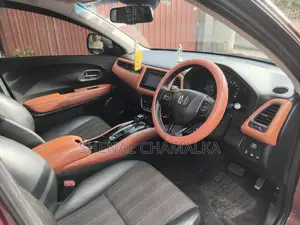 Honda Vezel 2014 SUV (Used)