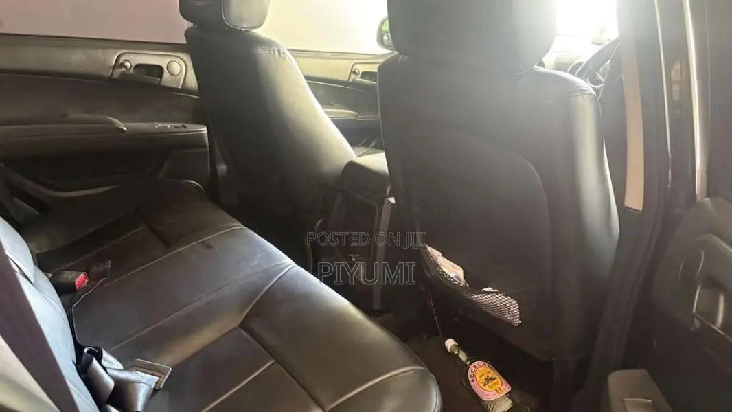 Micro Actyon 2011 SUV (Used)