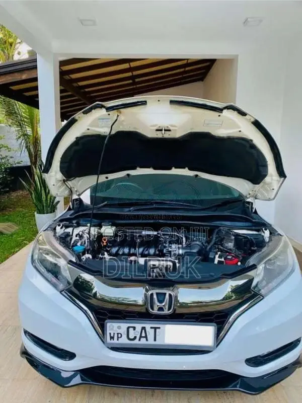 Honda Vezel Rs Sensing 2016 SUV (Used)