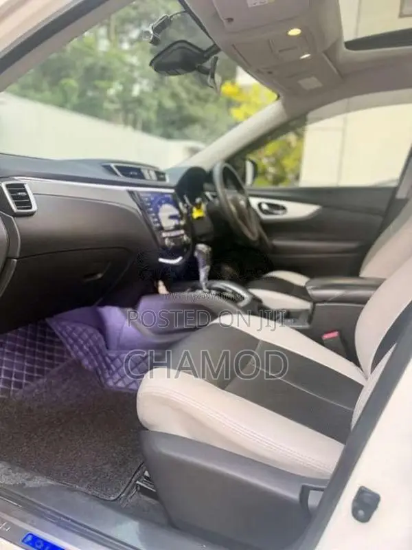 Nissan X-Trail Mode Premium 2016 SUV (Used)