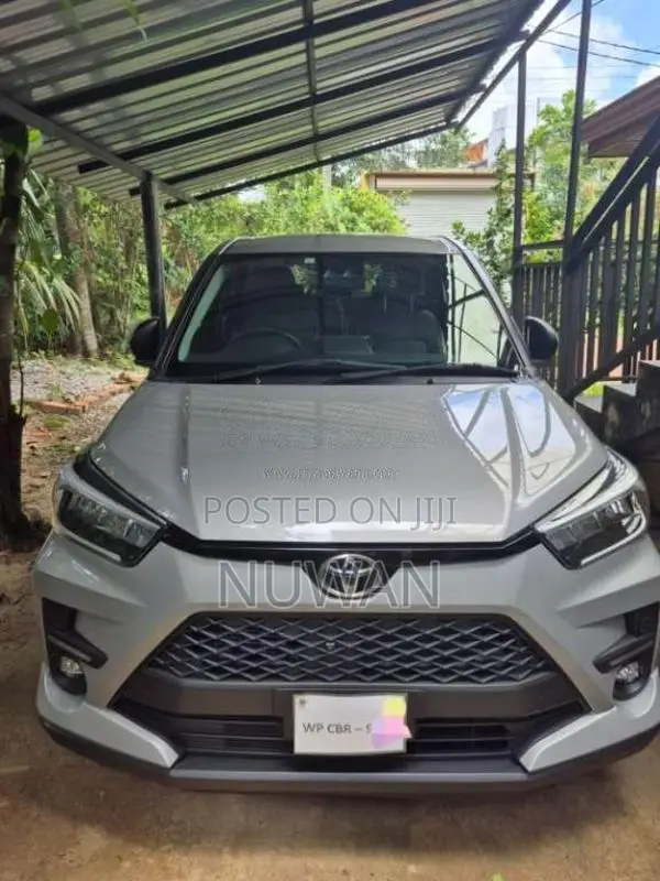 Toyota Raize Z Grade With BSM 2023 SUV (Used)