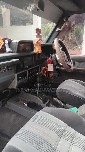 Toyota LAND CRUISER 1989 SUV (Used)