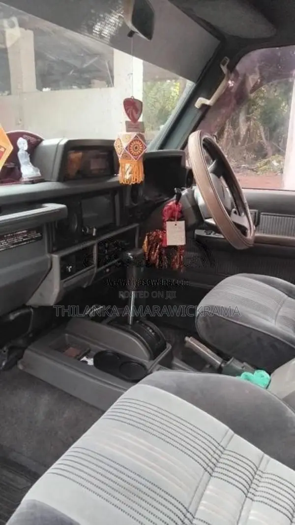 Toyota LAND CRUISER 1989 SUV (Used)