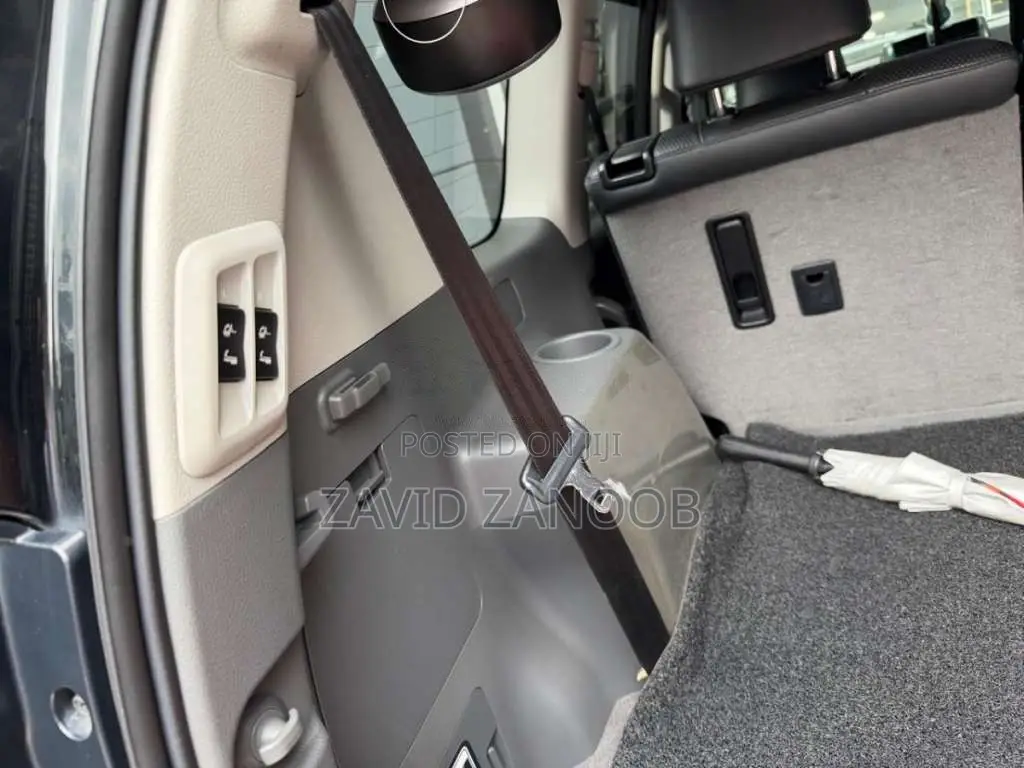 Toyota Prado 2010 SUV (Used)
