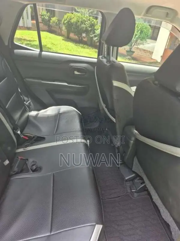 Toyota Raize Z Grade With BSM 2023 SUV (Used)