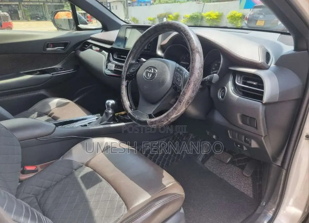 Toyota CHR GT NGX 10 2018 SUV (Used)