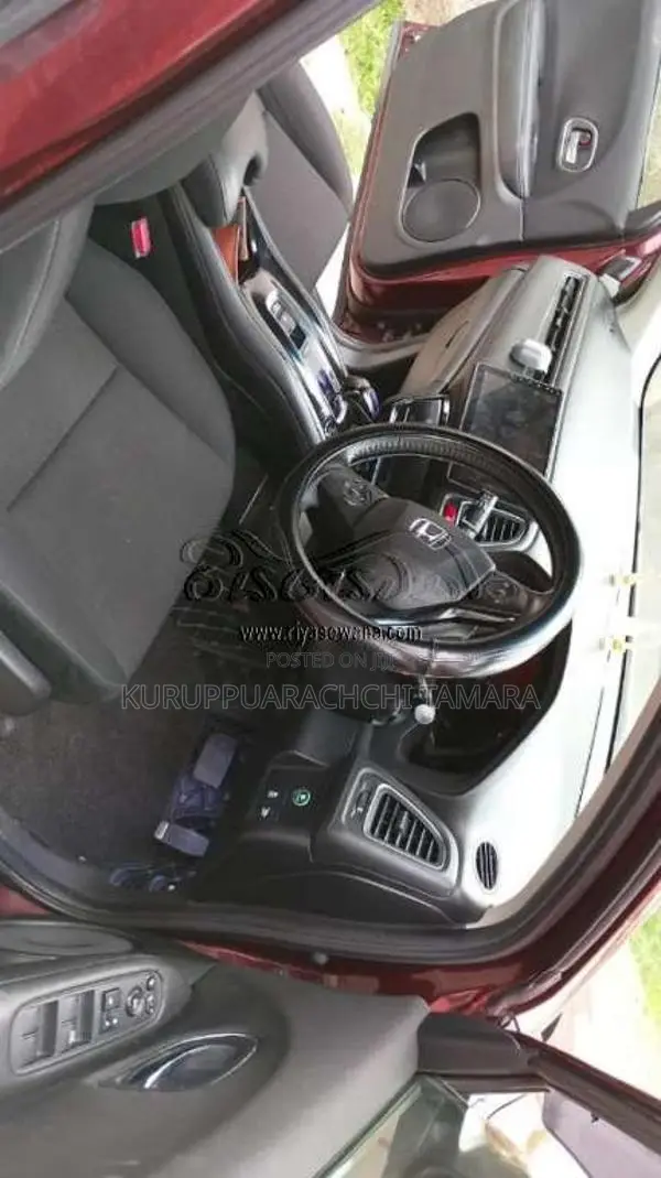 Honda Vezel 2014 SUV (Used)