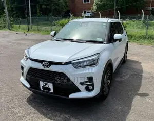 Toyota Raize 2025 SUV (Used)
