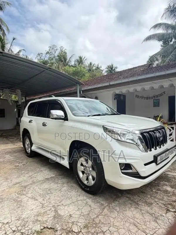 Toyota Prado 2017 SUV (Used)