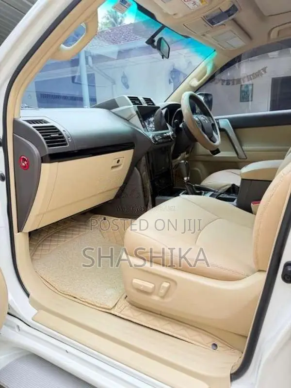 Toyota Prado 2017 SUV (Used)