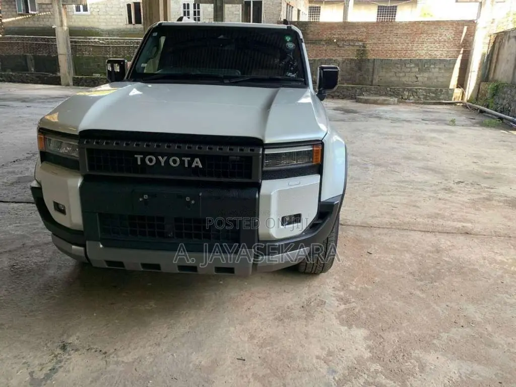 Toyota Land Cruiser Prado 250 2024 SUV (Used)