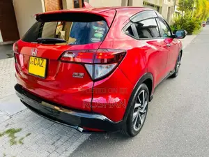 Honda Vezel 2018 SUV (Used)