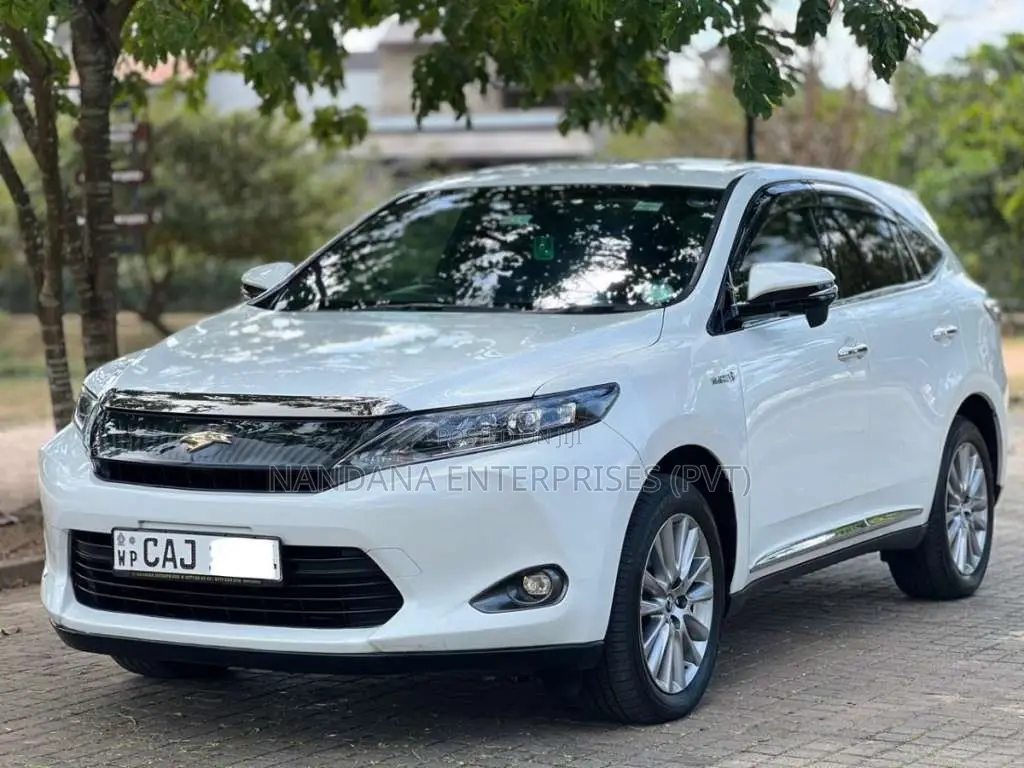 Toyota Harrier 2014 SUV (Used)