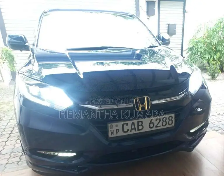 Honda Vezel 2014 SUV (Used)