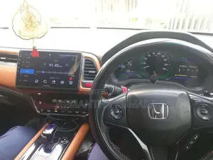 Honda Vezel 2014 SUV (Used)