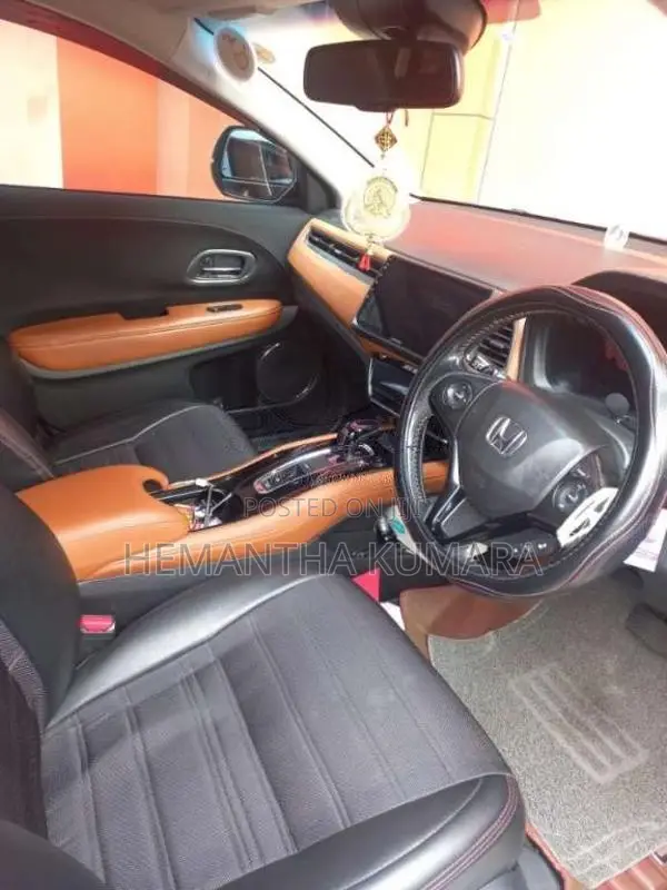 Honda Vezel 2014 SUV (Used)