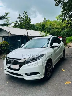Honda Vezel 2014 SUV (Used)