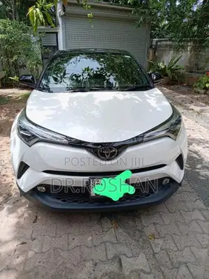 Toyota CHR 2018 SUV (Used)