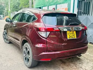 Honda VEZEL 2014 SUV (Used)