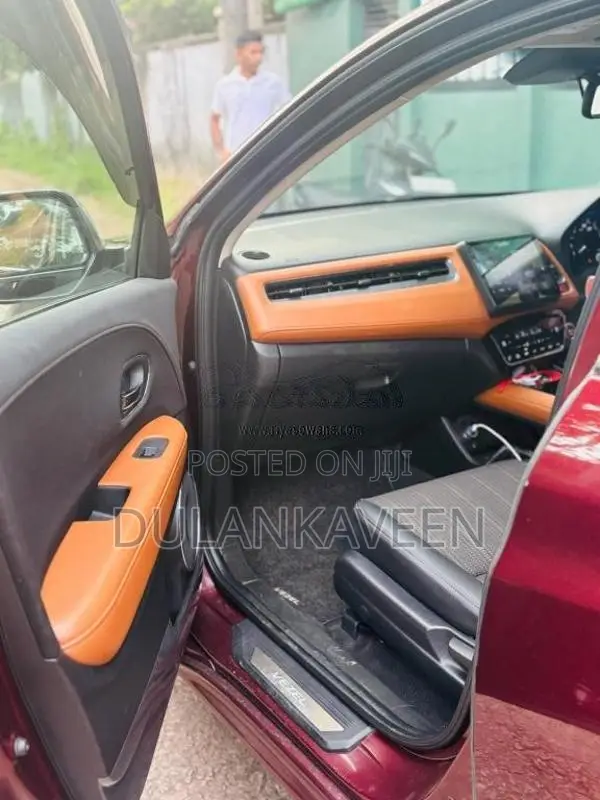 Honda VEZEL 2014 SUV (Used)