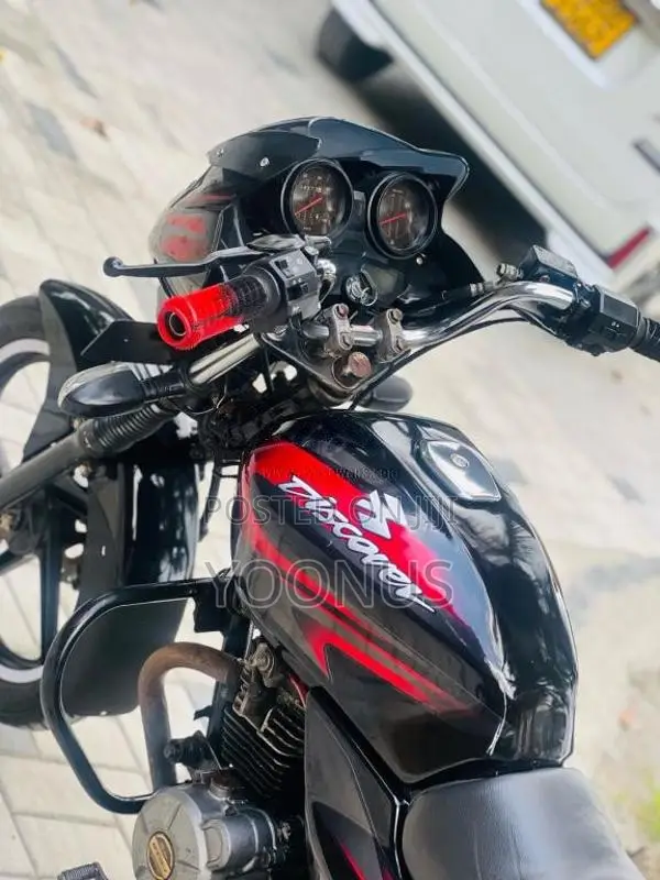 Bajaj Discover 2014 Motorbike (Used)