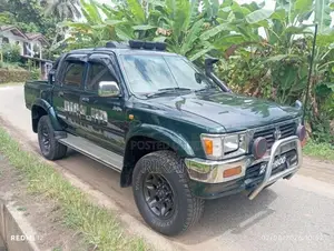 Toyota Hilux 109 1994 Pickup (Used)